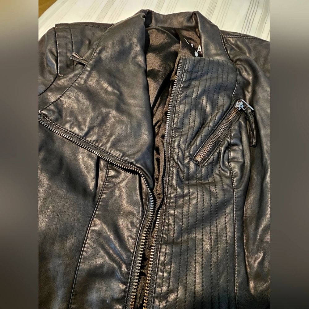 BlankNYC faux leather moto jacket, XS Black